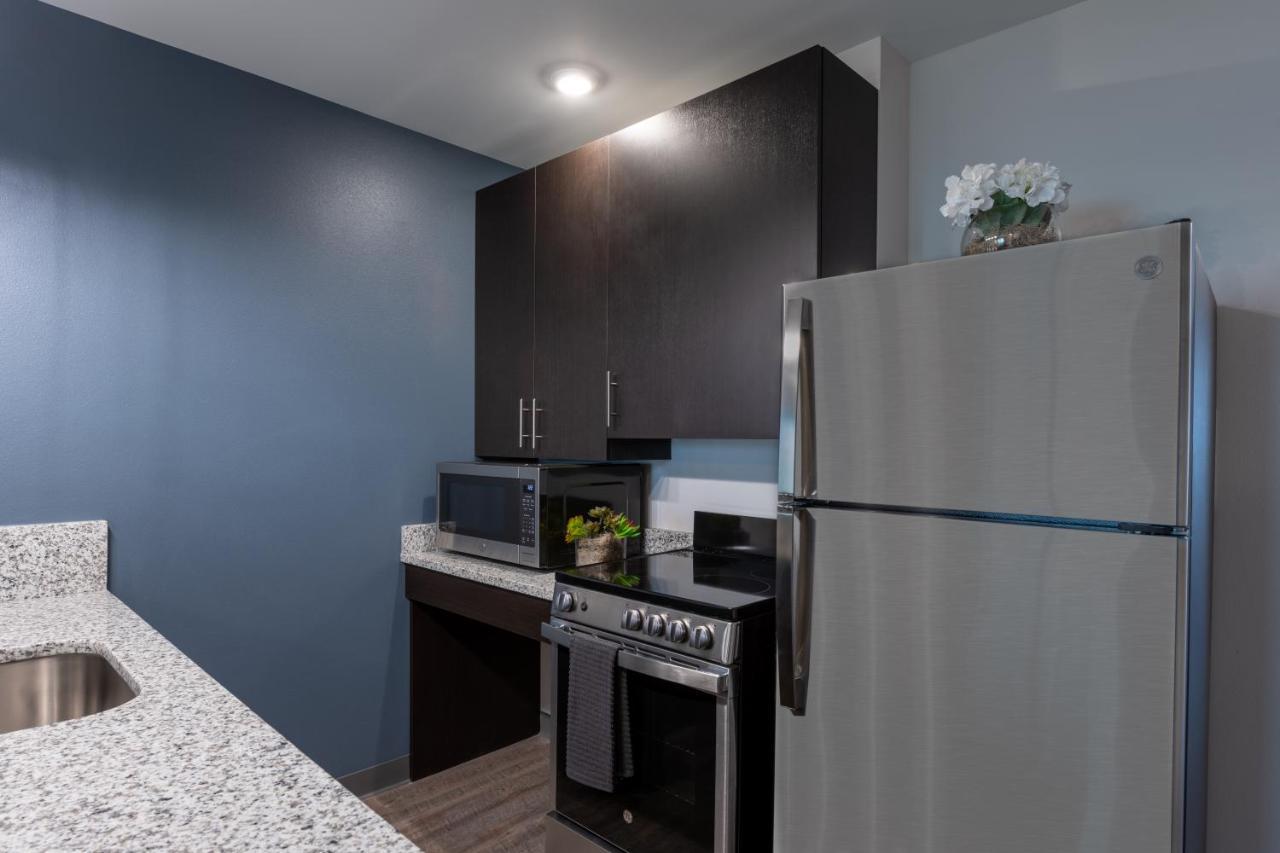 Stayapt Suites Alexandria-Fort Belvoir ภายนอก รูปภาพ